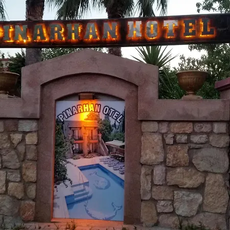 Aparthotel Pinarhan Studio